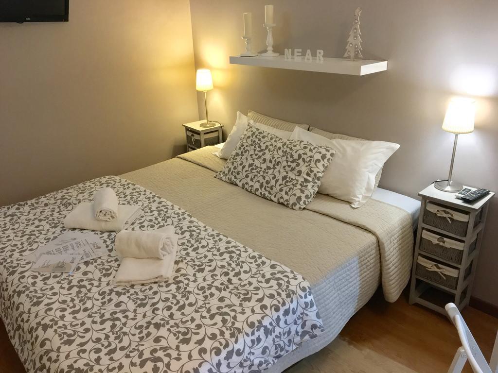Bed & Breakfast Near *